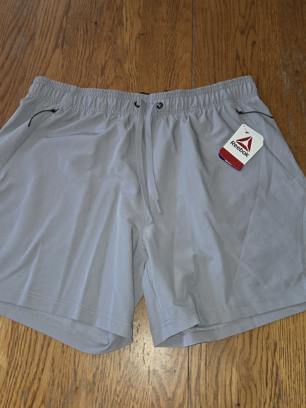 NWT Reebok Men’s Light Gray Athletic Shorts Size L. CCCP
